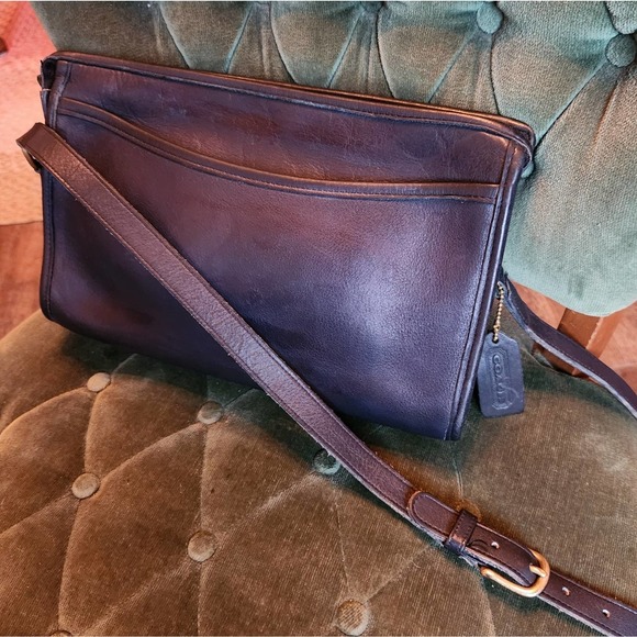 Coach Handbags - Vtg 1980s Coach Purse, Top Zip Crossbody Bag, Navy Leather